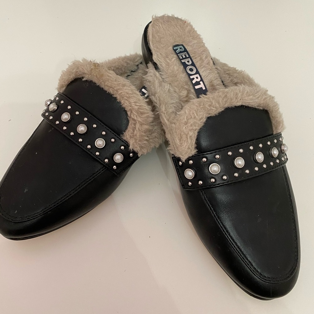 Shoes Size 7